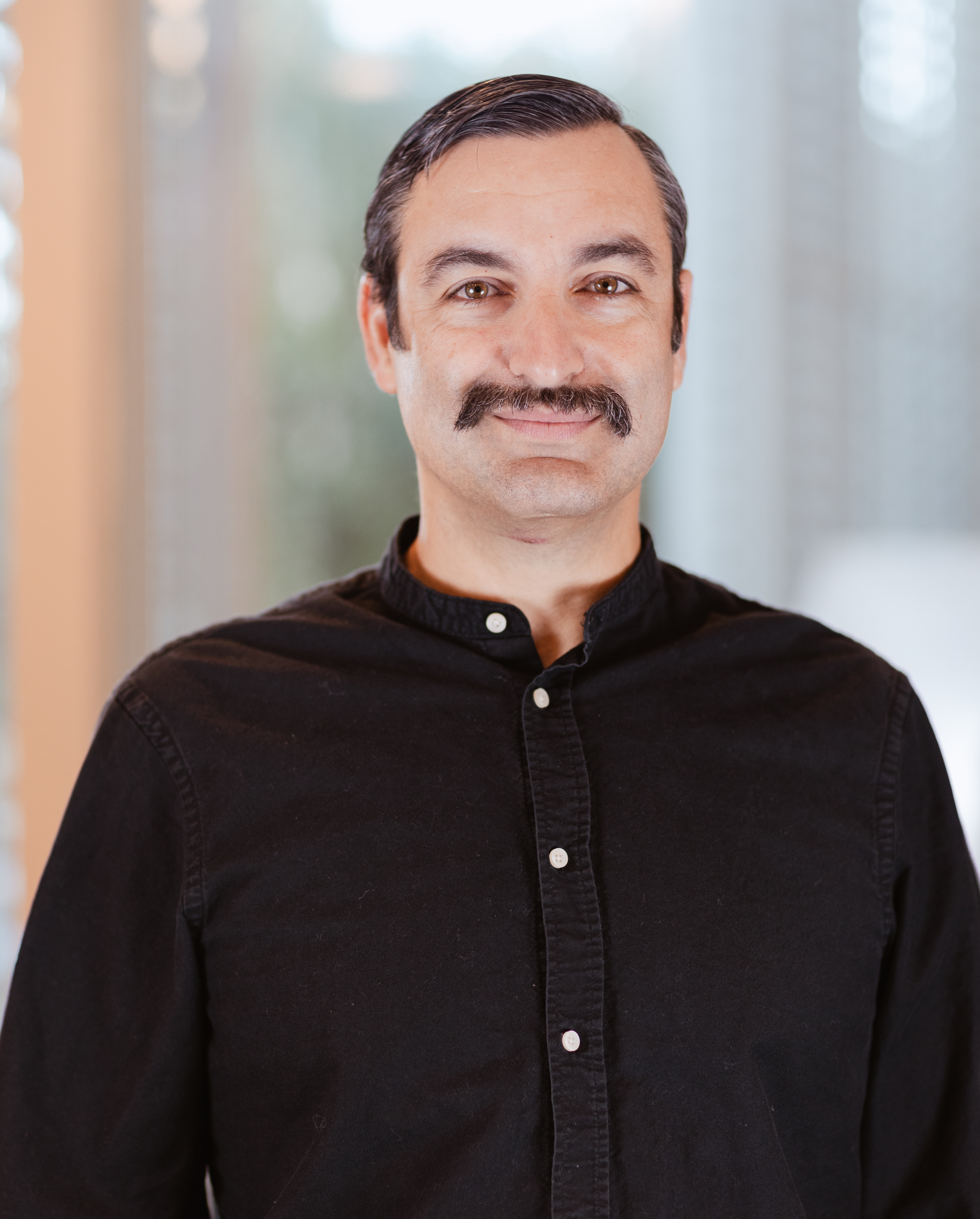 Headshot of Dr. Gerard Sabaté, D.D.S., general and family dentist at Centerpoint Dental in Yucaipa, California